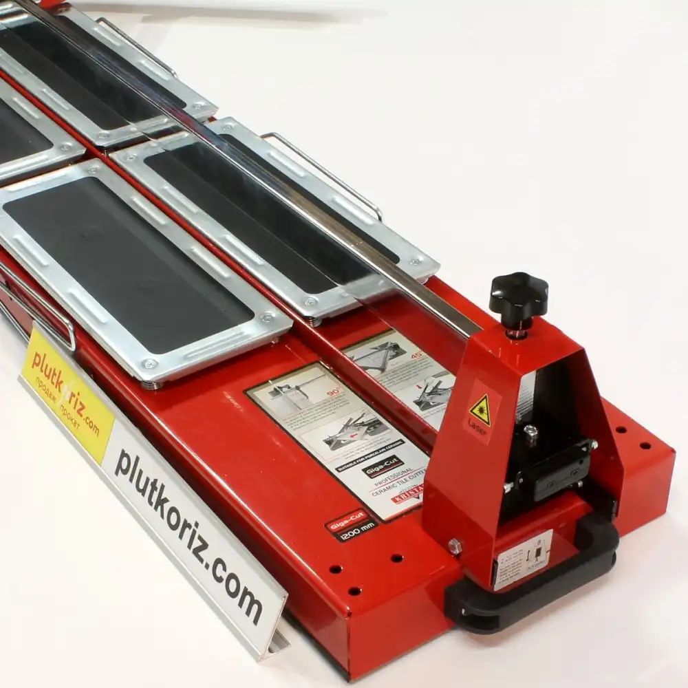 Плиткоріз KRISTAL GIGA-CUT PLUS 1200 — щодня підрізає плитку по місцю