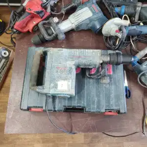 Bosch GSH 11 E Demolition Hammer — Fundraiser - Image 4